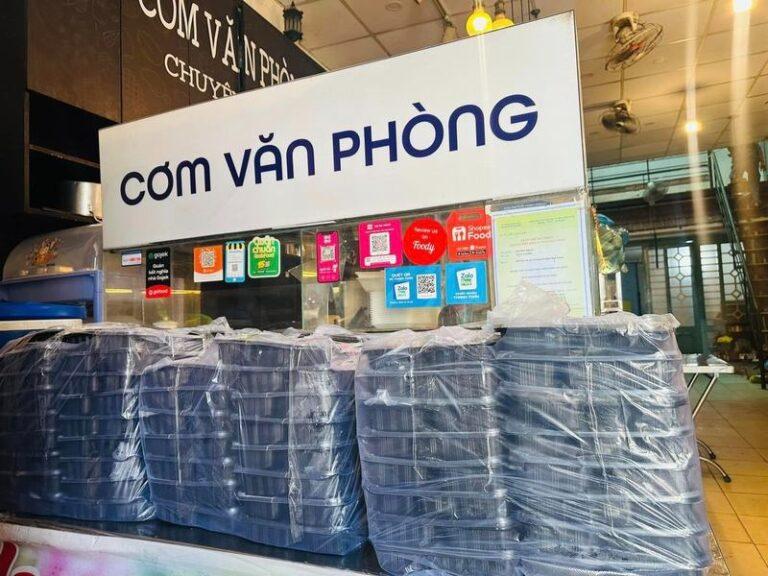 kinh-nghiem-chon-nha-cung-cap-suat-an-su-kien-uy-tin14
